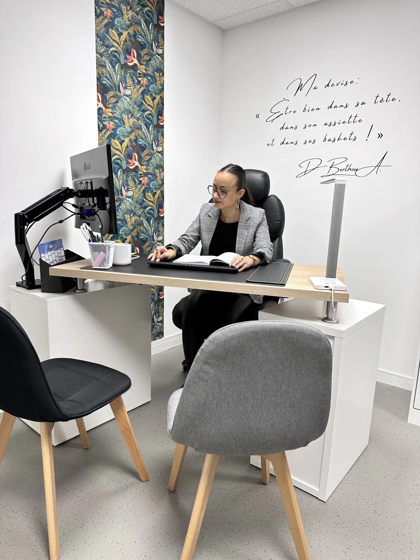 Tiffanie Trémeau, diététicienne, en consultation au cabinet Villeurbanne Lyon